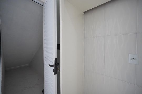 Deposito de casa de condomínio para alugar com 3 quartos, 80m² em Jardim Atlântico, Florianópolis