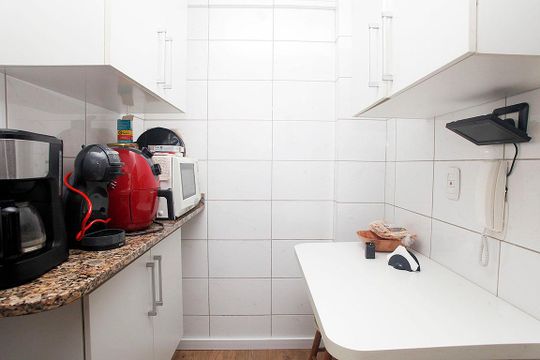 Cozinha + Área de Serviço de apartamento à venda com 2 quartos, 89m² em Petrópolis, Porto Alegre