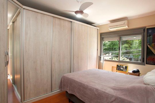 Quarto 1 Suíte de apartamento à venda com 2 quartos, 89m² em Petrópolis, Porto Alegre