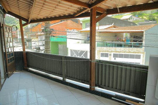 Área de Serviço de casa para alugar com 2 quartos, 90m² em Ferrazópolis, São Bernardo do Campo