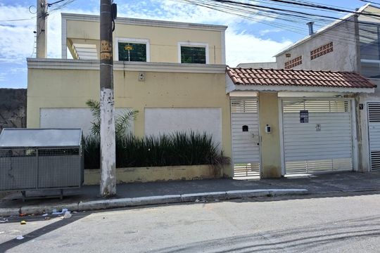 Fachada de apartamento à venda com 2 quartos, 42m² em Vila Corberi, São Paulo