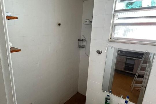 Banheiro de apartamento para alugar com 2 quartos, 70m² em Jardim Catarina, São Gonçalo