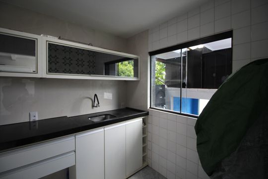 Cozinha de apartamento à venda com 2 quartos, 79m² em Jardim Dona Leopoldina, Porto Alegre