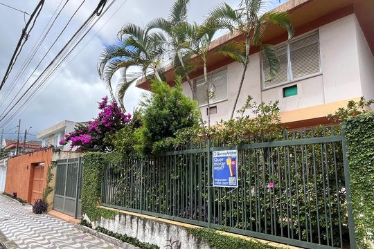Fachada de casa para alugar com 3 quartos, 250m² em Ponta da Praia, Santos