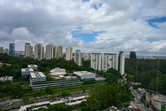 Vista de apartamento à venda com 1 quarto, 40m² em Panamby, São Paulo