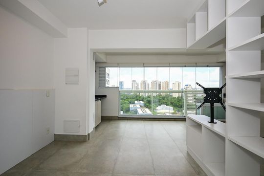 Quarto de apartamento à venda com 1 quarto, 40m² em Panamby, São Paulo