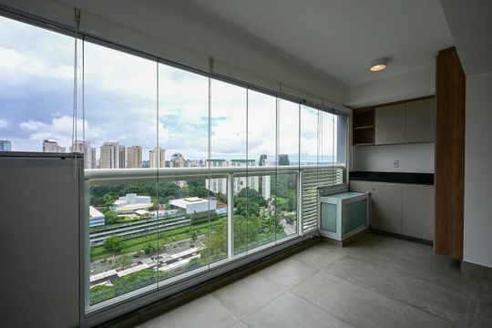 Varanda de apartamento à venda com 1 quarto, 40m² em Panamby, São Paulo