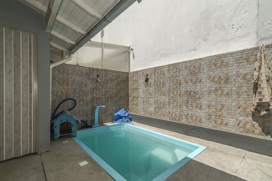 Fundos de casa à venda com 2 quartos, 84m² em Sarandi, Porto Alegre