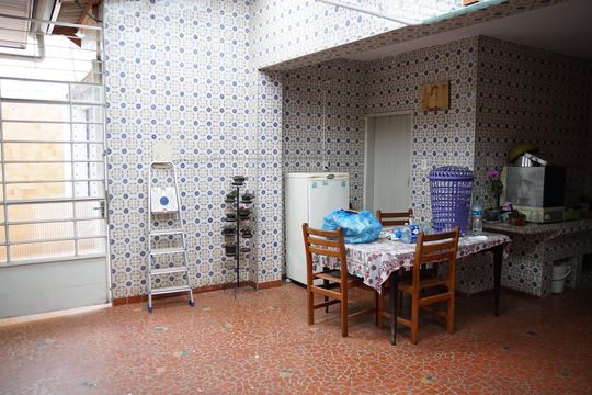 Quintal dos fundos dispensas de casa à venda com 3 quartos, 300m² em Vila Rosalia, Guarulhos