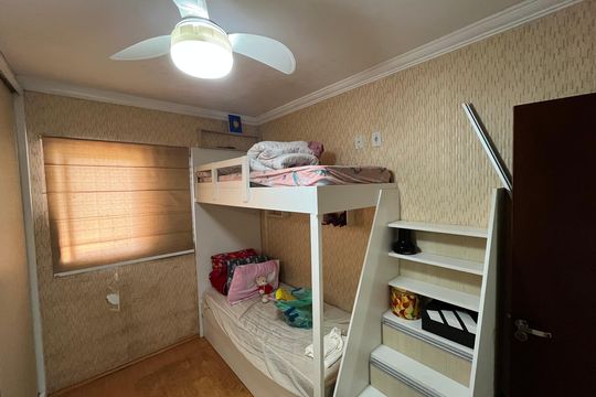 Quarto 1 de casa à venda com 2 quartos, 66m² em Vila Carmosina, São Paulo