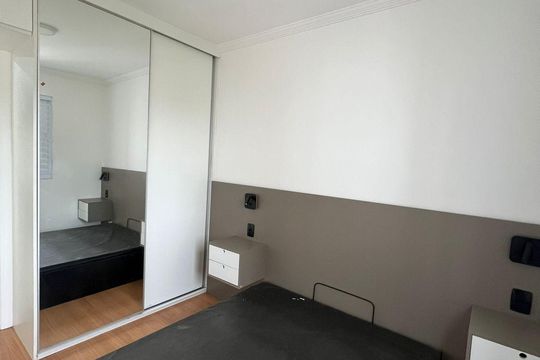 Quarto de apartamento para alugar com 2 quartos, 45m² em Estância Jaraguá, São Paulo