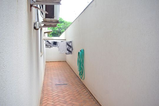 Corredor de apartamento para alugar com 3 quartos, 340m² em Jardim Botânico, Ribeirão Preto
