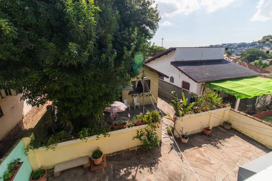 Vista do Quarto - Casa 2 de casa para alugar com 2 quartos, 208m² em Nonoai, Porto Alegre