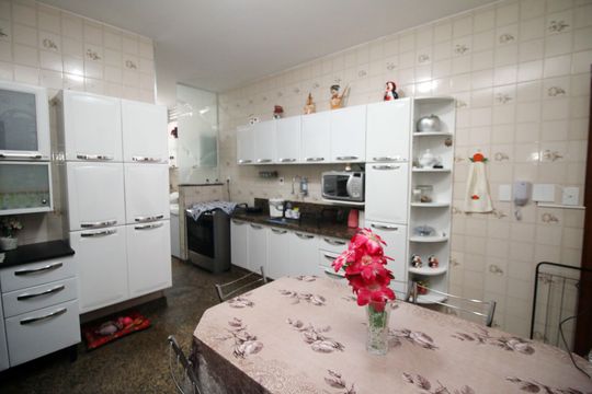 Cozinha de apartamento à venda com 3 quartos, 109m² em Vila da Penha, Rio de Janeiro