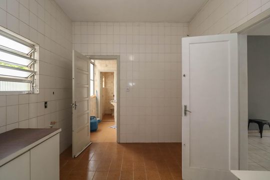 Cozinha de apartamento para alugar com 2 quartos, 87m² em Pinheiros, São Paulo