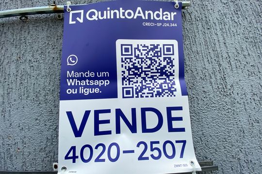 Plaquinha de apartamento à venda com 2 quartos, 59m² em Vila Sabrina, São Paulo