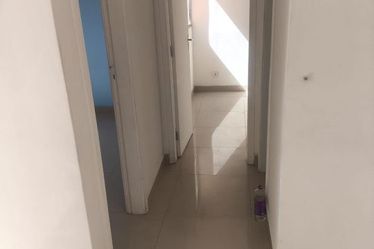 Corredor de apartamento para alugar com 2 quartos, 44m² em Jardim São Luis, Guarulhos