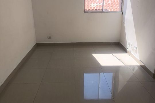 Sala de apartamento para alugar com 2 quartos, 44m² em Jardim São Luis, Guarulhos