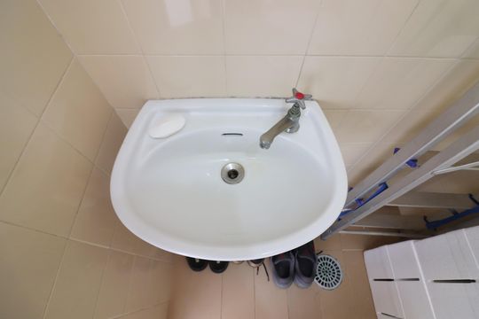 Banheiro de serviço de apartamento à venda com 3 quartos, 97m² em Jardim do Mar, São Bernardo do Campo