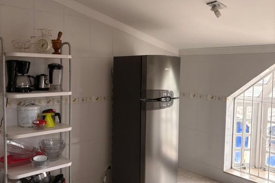 Cozinha de casa de condomínio para alugar com 3 quartos, 790m² em Cidade Paquelandia, Itaquaquecetuba