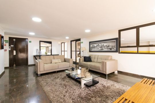 Área comum de apartamento à venda com 3 quartos, 145m² em Vila Itapura, Campinas