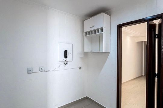 Cozinha de apartamento para alugar com 1 quarto, 40m² em Aclimação, São Paulo