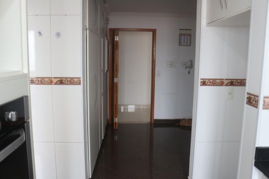 Cozinha de apartamento à venda com 4 quartos, 174m² em Centro, São Caetano do Sul