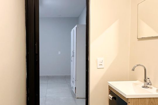 Banheiro Social de apartamento para alugar com 1 quarto, 22m² em Vila Marlene, São Bernardo do Campo