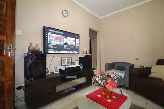 Casa à venda com 2 quartos, 240m² em Vila Suíça, Santo André