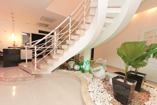 Casa à venda com 4 quartos, 450m² em Jardim Leonor Mendes de Barros, São Paulo
