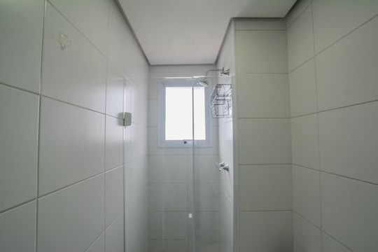 Banheiro da Suíte de apartamento à venda com 2 quartos, 56m² em Vila Homero Thon, Santo André