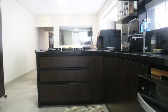 Cozinha de casa à venda com 3 quartos, 180m² em Jardim Sao Caetano, São Caetano do Sul