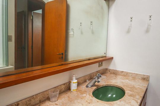Banheiro da Suíte 5 de casa à venda com 5 quartos, 776m² em Cidade Jardim, São Paulo