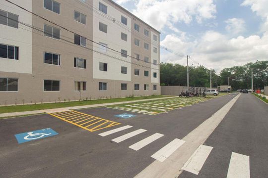Área externa de apartamento para alugar com 2 quartos, 44m² em Campo Grande, Rio de Janeiro