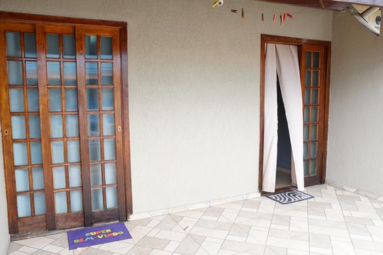 Varanda de casa à venda com 3 quartos, 150m² em Jardim Bom Clima, Guarulhos