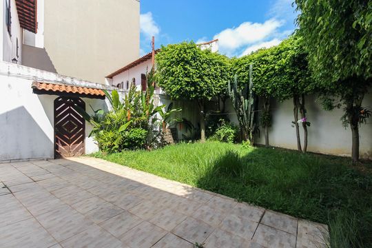 Quintal - Jardim de casa à venda com 3 quartos, 102m² em Parque Cruzeiro do Sul, São Paulo