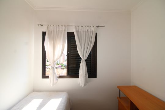 Quarto 2 de apartamento para alugar com 3 quartos, 115m² em Jardim São Paulo, São Paulo