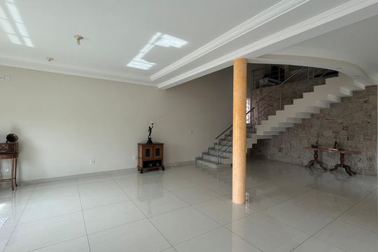 Casa à venda com 3 quartos, 426m² em Loteamento Arboreto dos Jequitibas (sousas), Campinas
