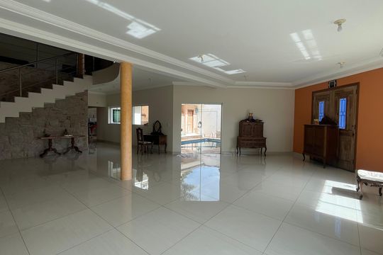 Casa à venda com 3 quartos, 426m² em Loteamento Arboreto dos Jequitibas (sousas), Campinas