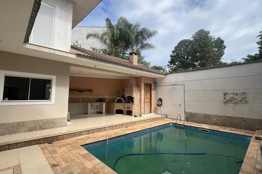 Casa à venda com 3 quartos, 426m² em Loteamento Arboreto dos Jequitibas (sousas), Campinas