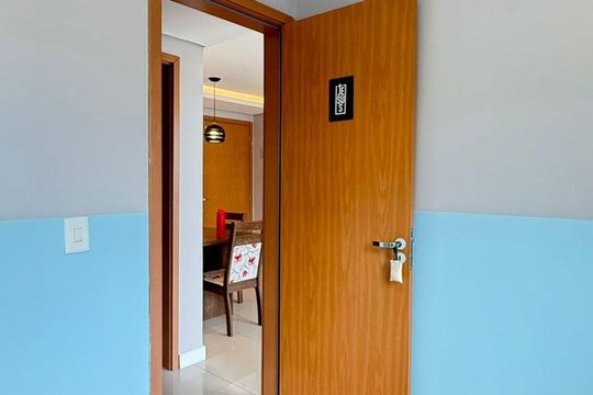 Quarto de apartamento à venda com 2 quartos, 49m² em Morro Santana, Porto Alegre