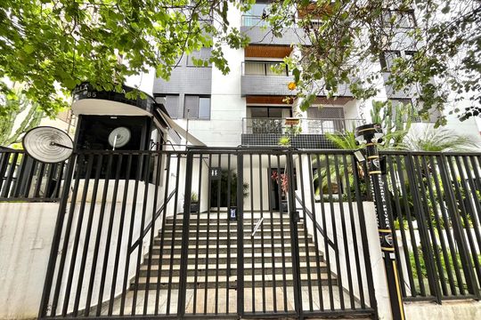 Fachada de apartamento à venda com 3 quartos, 70m² em Vila Clementino, São Paulo