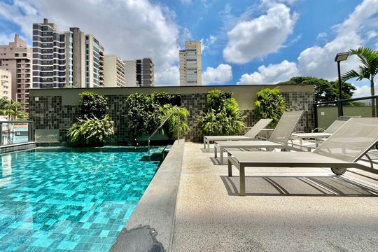 Área comum - Piscina de apartamento à venda com 2 quartos, 130m² em Cambuí, Campinas