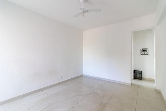 Kitnet/Studio para alugar com 1 quarto, 40m² em Cambuí, Campinas