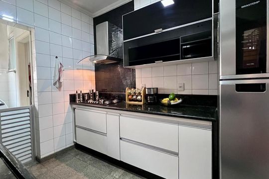 cozinha de apartamento à venda com 3 quartos, 170m² em Silveira, Belo Horizonte