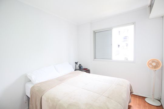 Quarto 3 de apartamento à venda com 3 quartos, 75m² em Vila Suzana, São Paulo