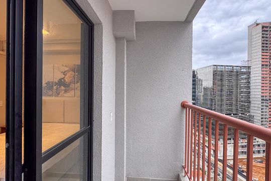 Sacada de kitnet/studio à venda com 1 quarto, 26m² em Jardim das Acacias, São Paulo