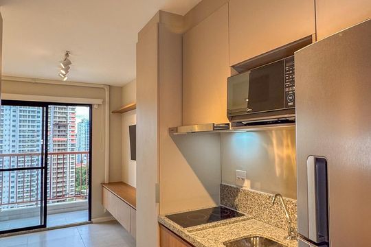 Cozinha de kitnet/studio à venda com 1 quarto, 26m² em Jardim das Acacias, São Paulo