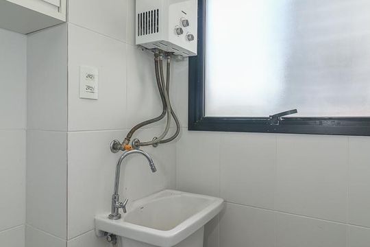 Área de Serviço de apartamento à venda com 1 quarto, 41m² em Jardim do Salso, Porto Alegre