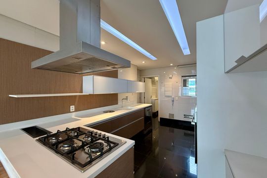 Cozinha de apartamento à venda com 3 quartos, 200m² em Cidade Monções, São Paulo